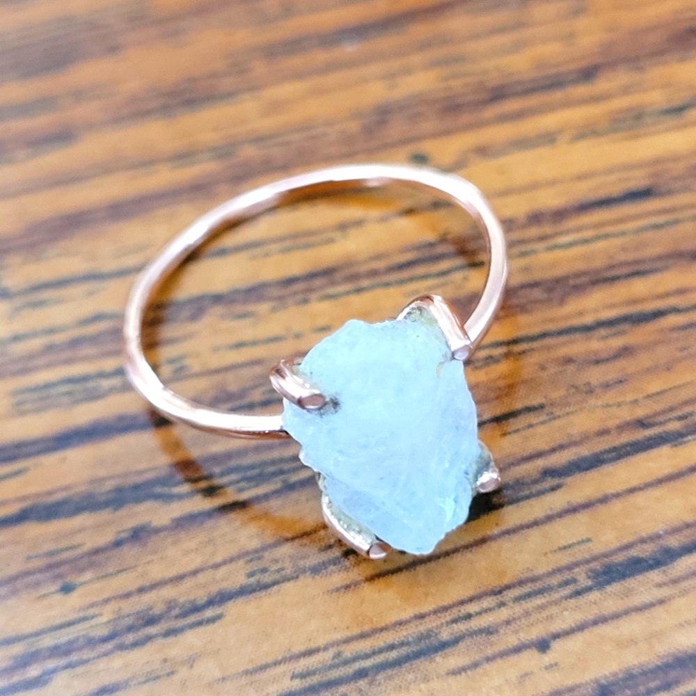 Raw Crystal Ring - Petite Moonestone